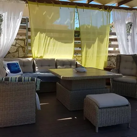 Villa Maisonette Olen Derveni